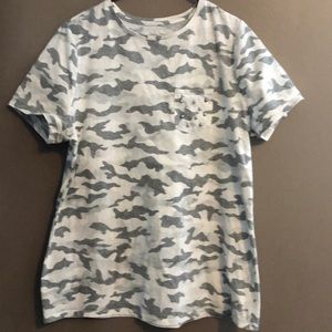 Camo tee